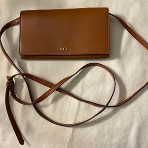 Crossbody purse